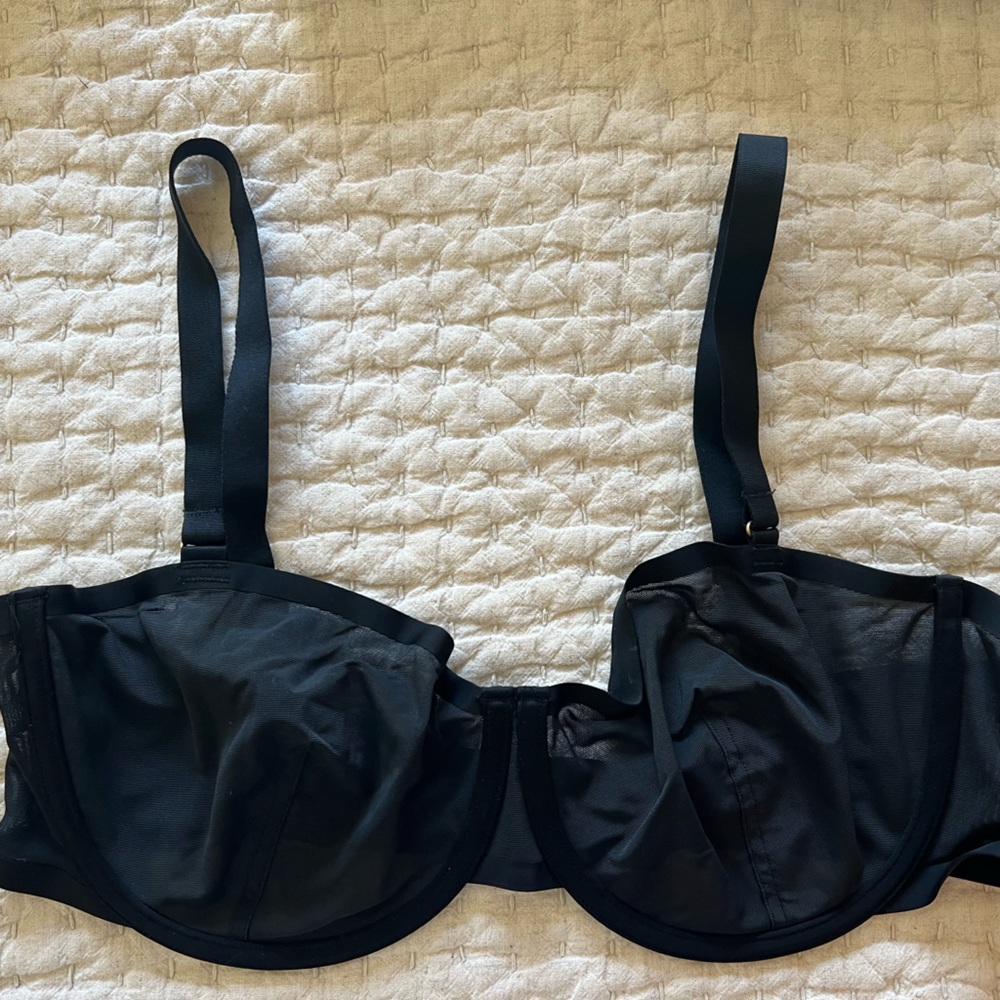 CUUP bra NWOT The Balconette